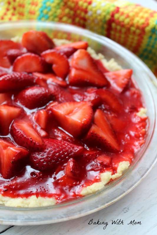 Strawberry Pie red juicy strawberries in a 9 inch pie pan