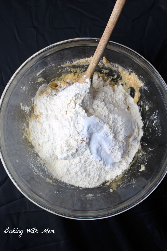 Dry ingredients for cookie recipe in medium bowl