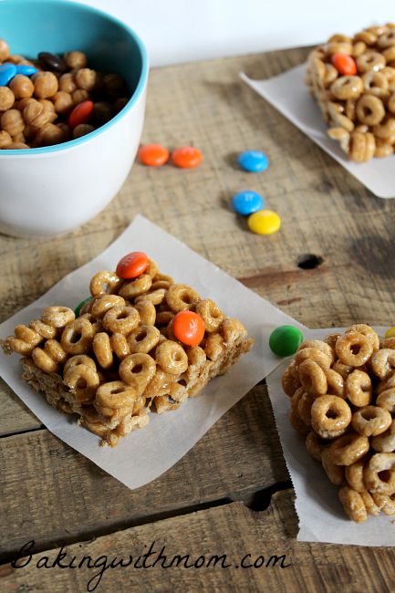 Caramel Cheerios Bars with M&M'S and caramel marshmallows