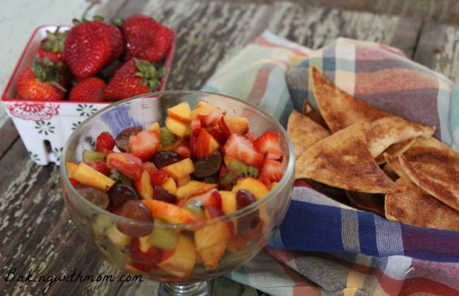 fruit salsa with baked cinnamon chips