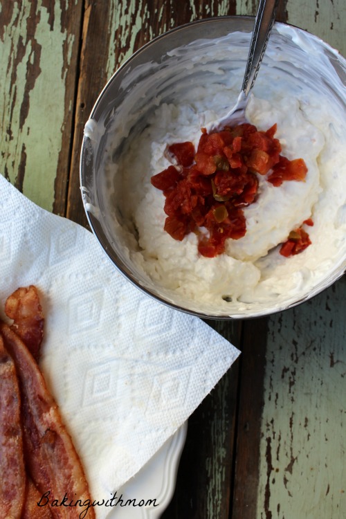 #YesYouCAN #ad Tomato Bacon Dip