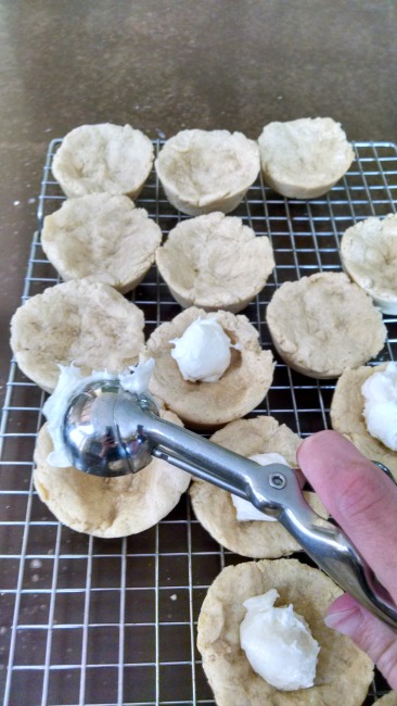 Sugar cookie cups with cream cheese filling