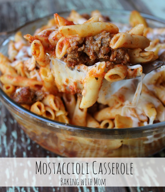 Easy Mostaccioli Casserole #ad #CampbellSavings this supper recipe will have dinner on the table fast for those busy days