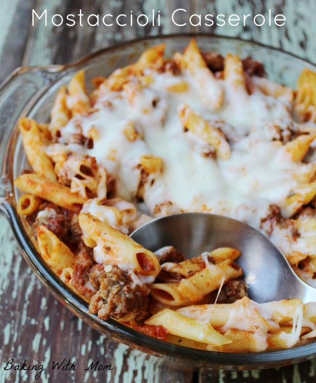 Easy Mostaccioli Casserole is an on the go supper recipe #ad #CampbellSavings