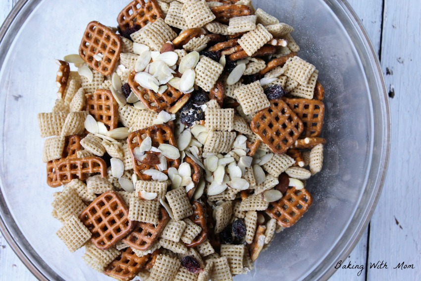 Honey Craisin Snack Mix