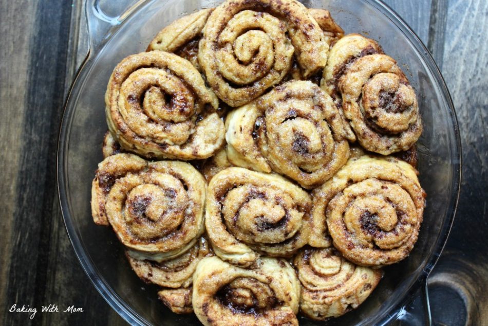 3 Ingredient Caramel Cinnamon Rolls