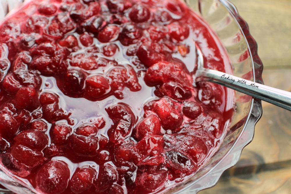 Easy Homemade Cranberry Sauce in a clear bowl
