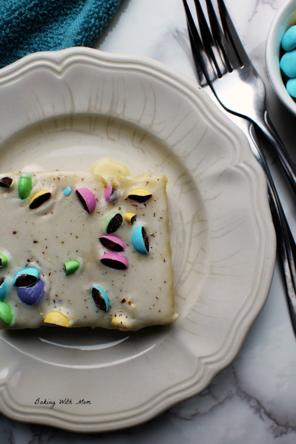 Easter Poke Cake - Baking With Mom