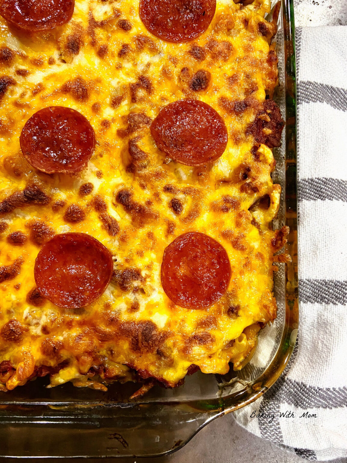 easy-pizza-casserole-baking-with-mom