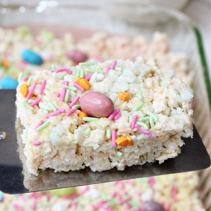 Easter Rice Krispie Treats Baking With Mom