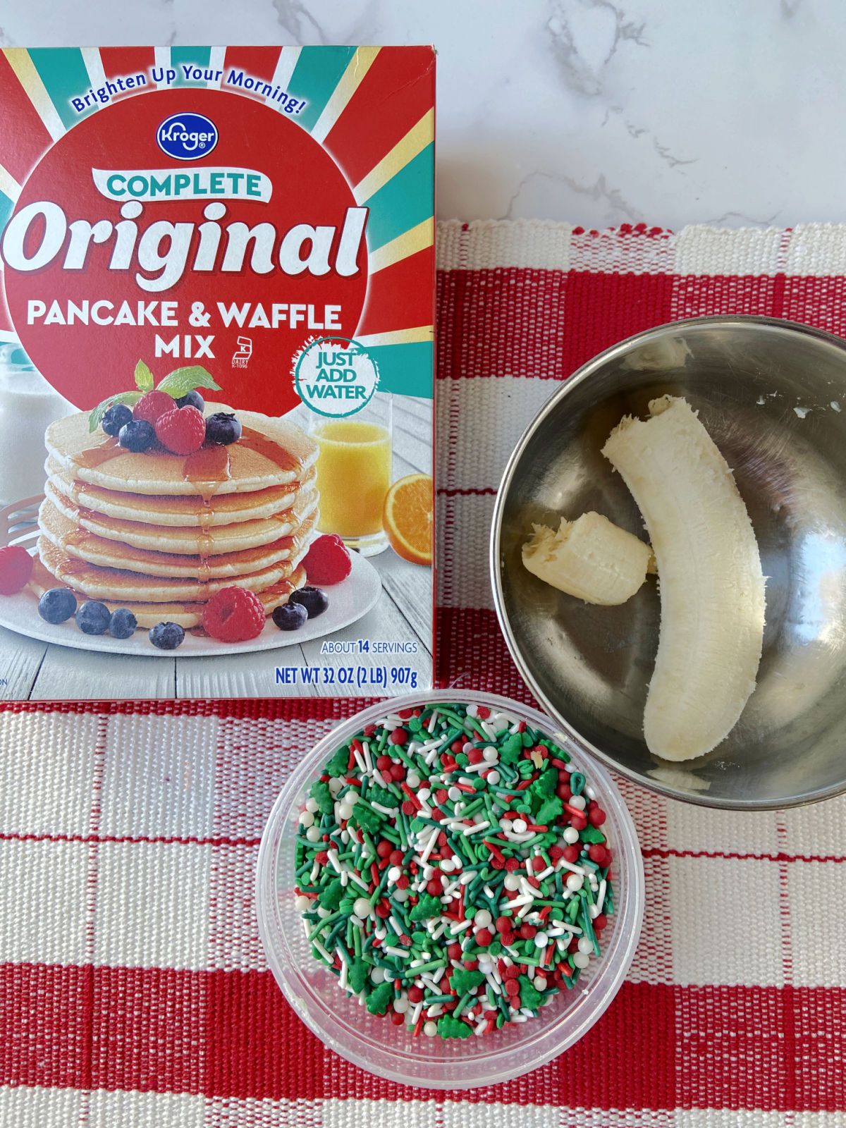 Christmas pancake ingredients. 