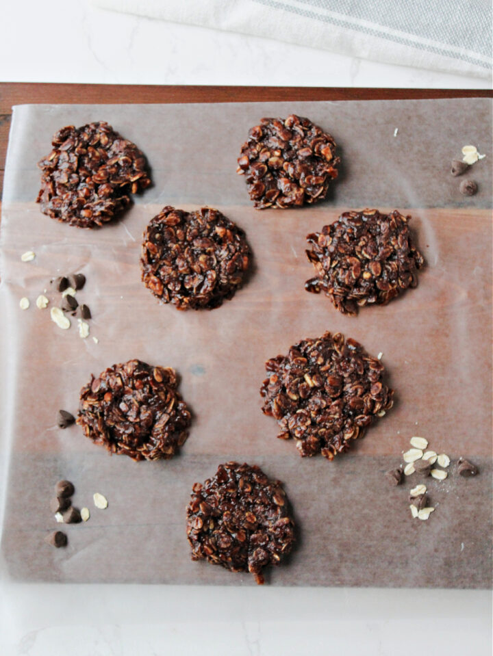 Chocolate Peanut Butter No Bake Cookies - Baking With Mom