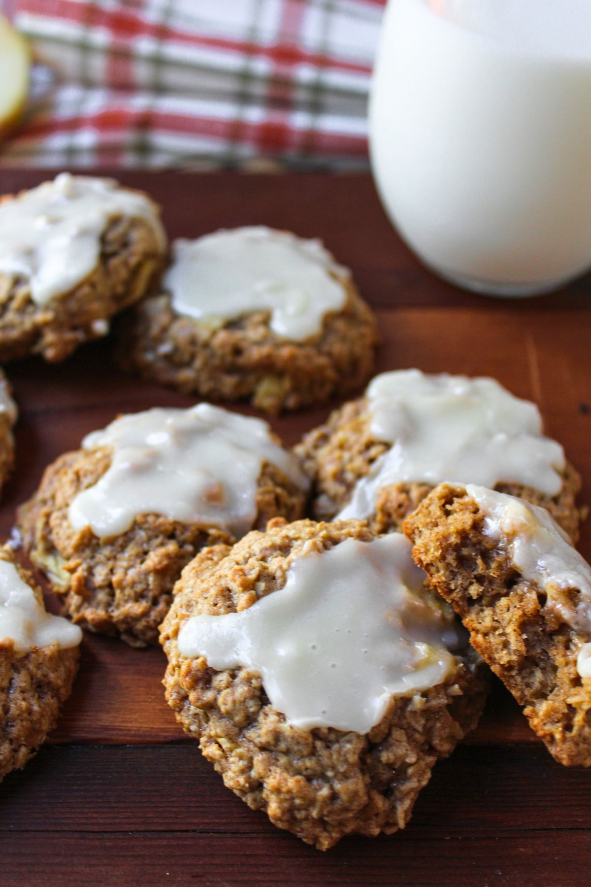 apple oatmeal cookies on a brown tray. 